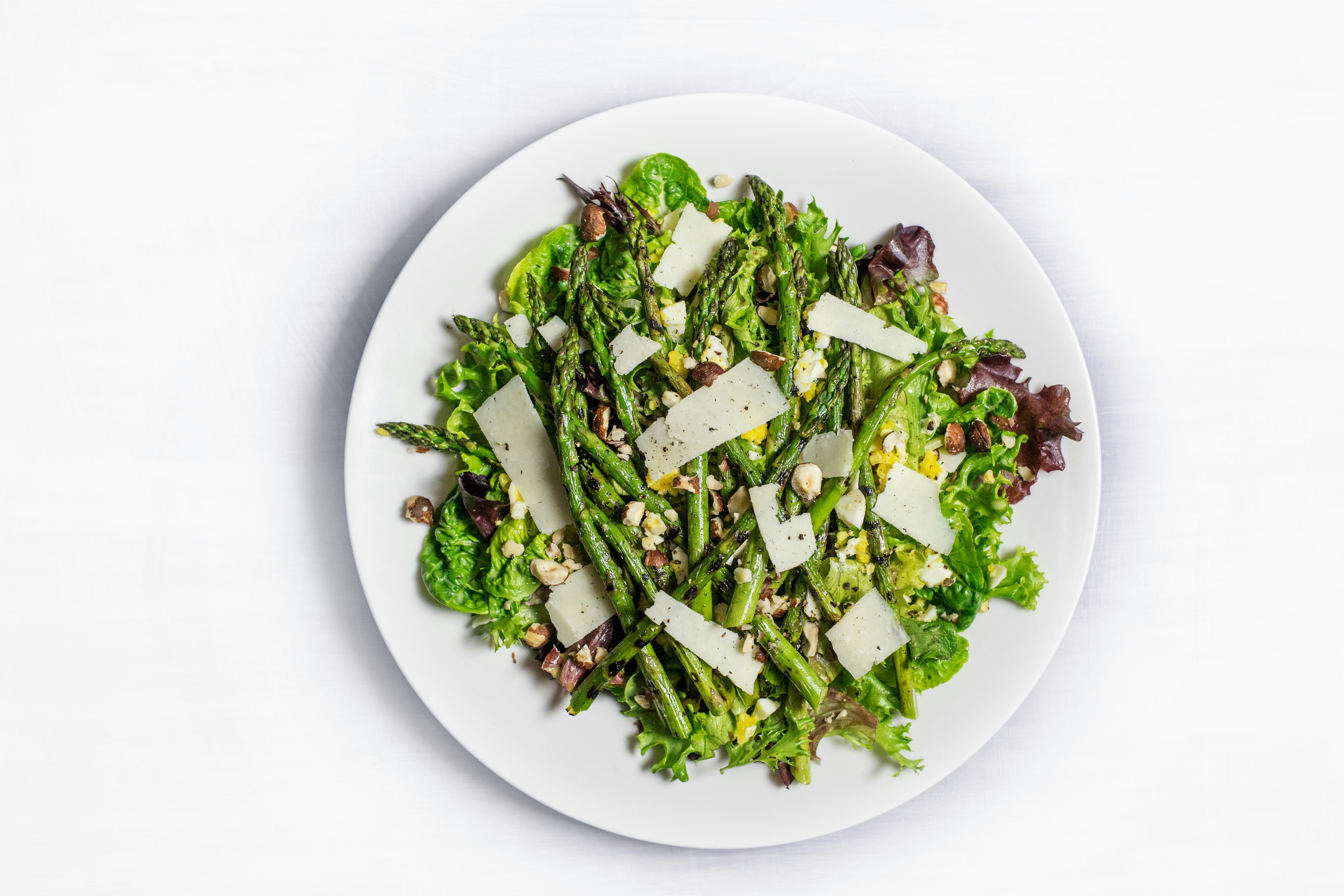 Grilled Asparagus Salad with Lemon Vinaigrette