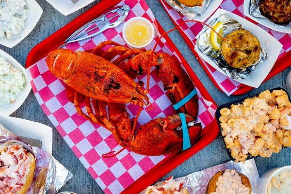 The 10 Best Seafood Spots in Boston for Fresh Lobster and Clam Chowder