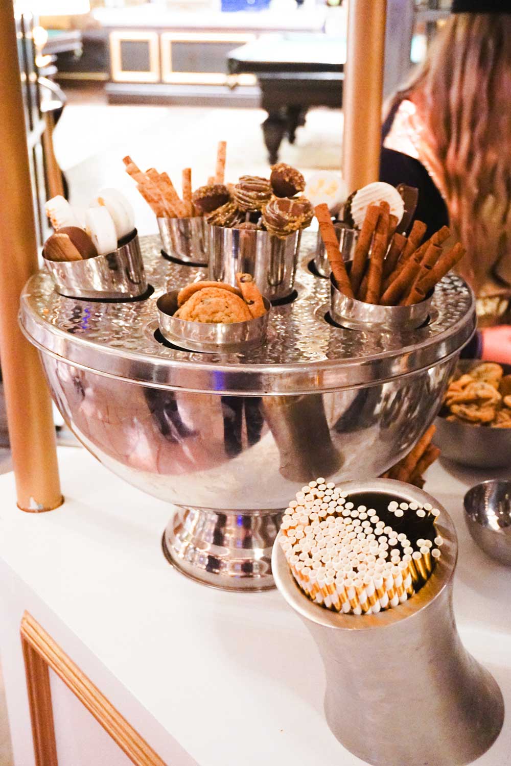 Interactive Dessert Bars for Creative - Creative guide