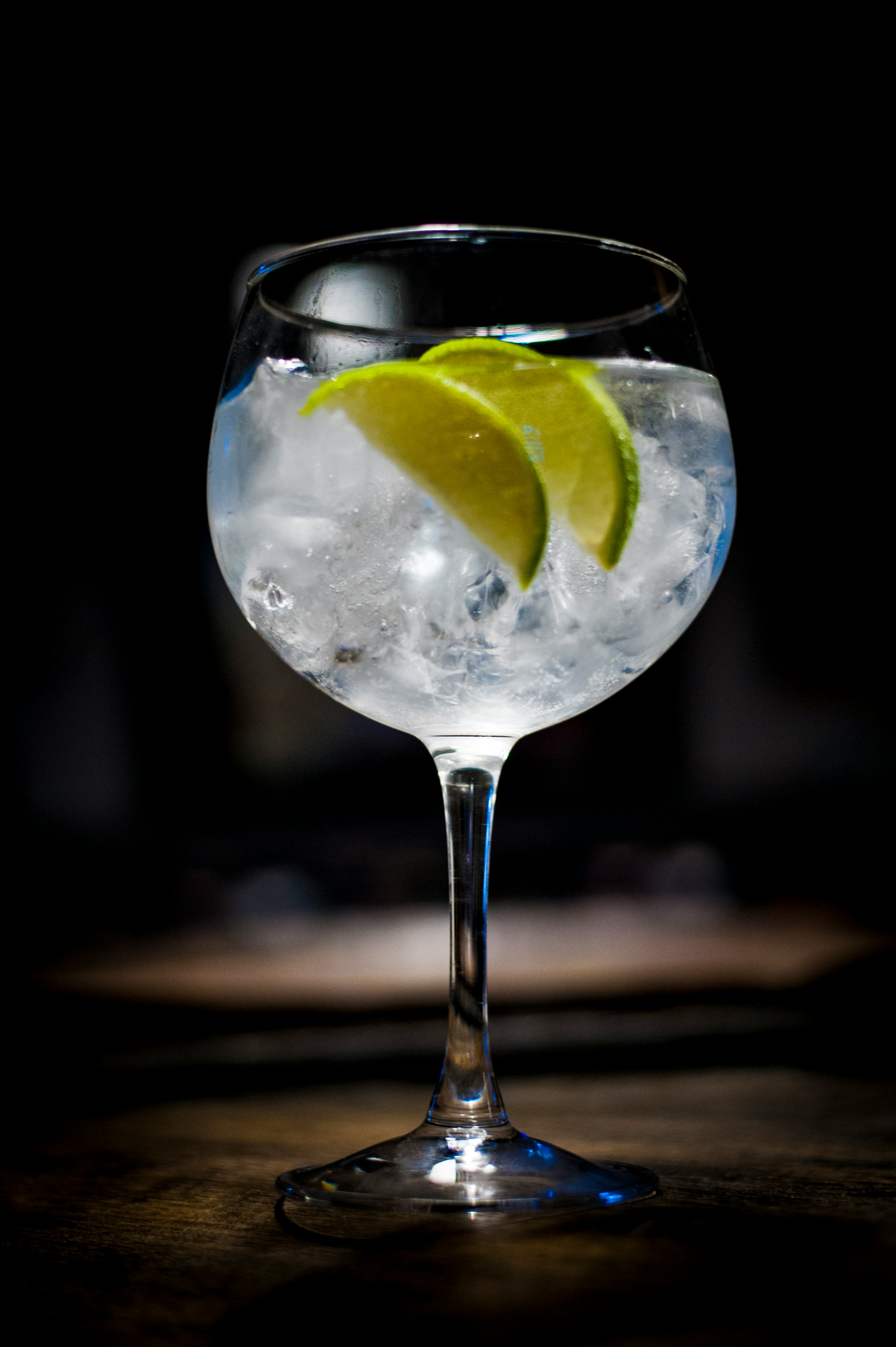 Classic Gin and Tonic with Fresh Lime