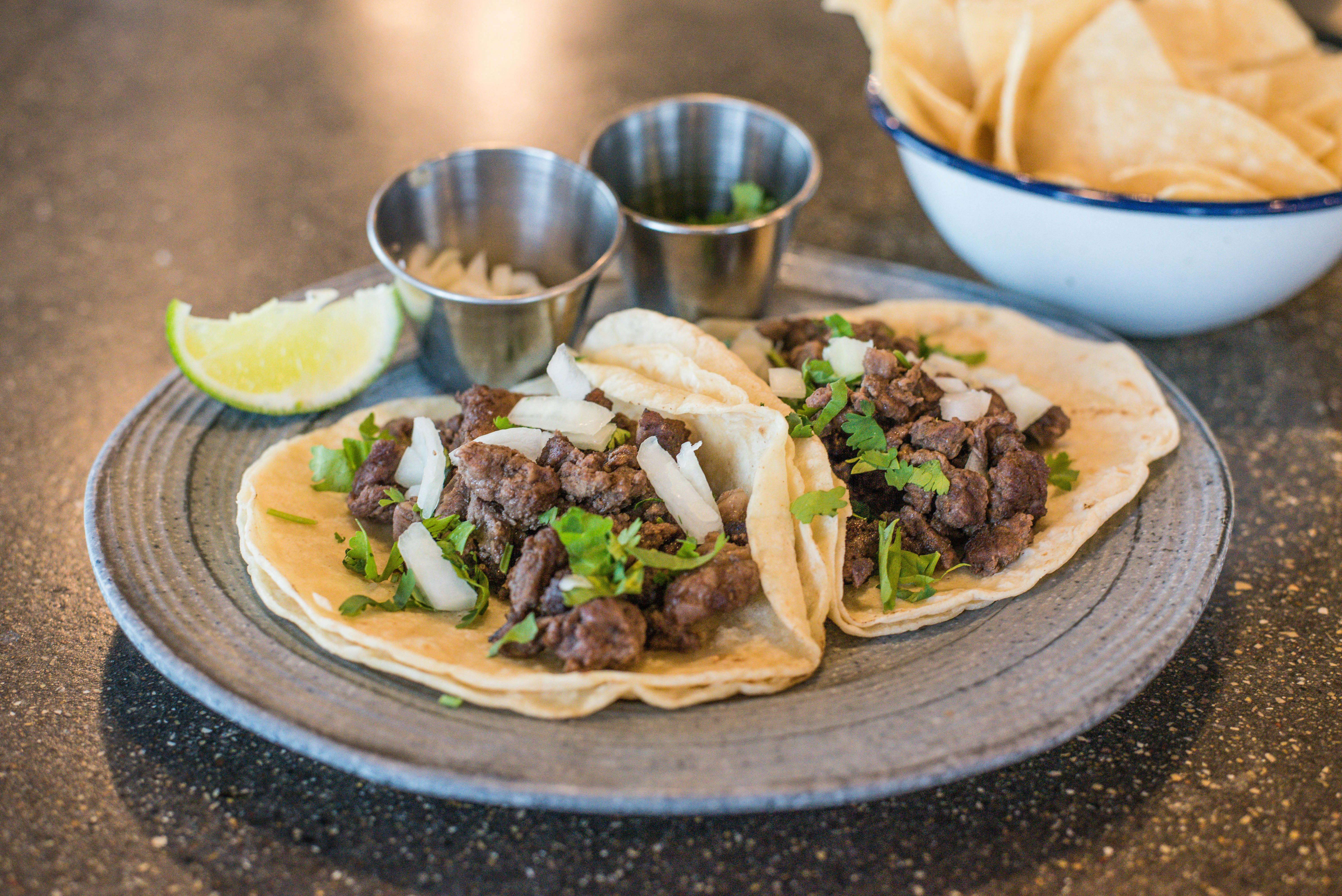 Tender Grilled Mexican Steak Tacos with Fresh Cilantro