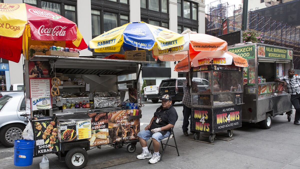 The Street Food Scene in New York City: Hot Dogs, Pretzels, and Beyond