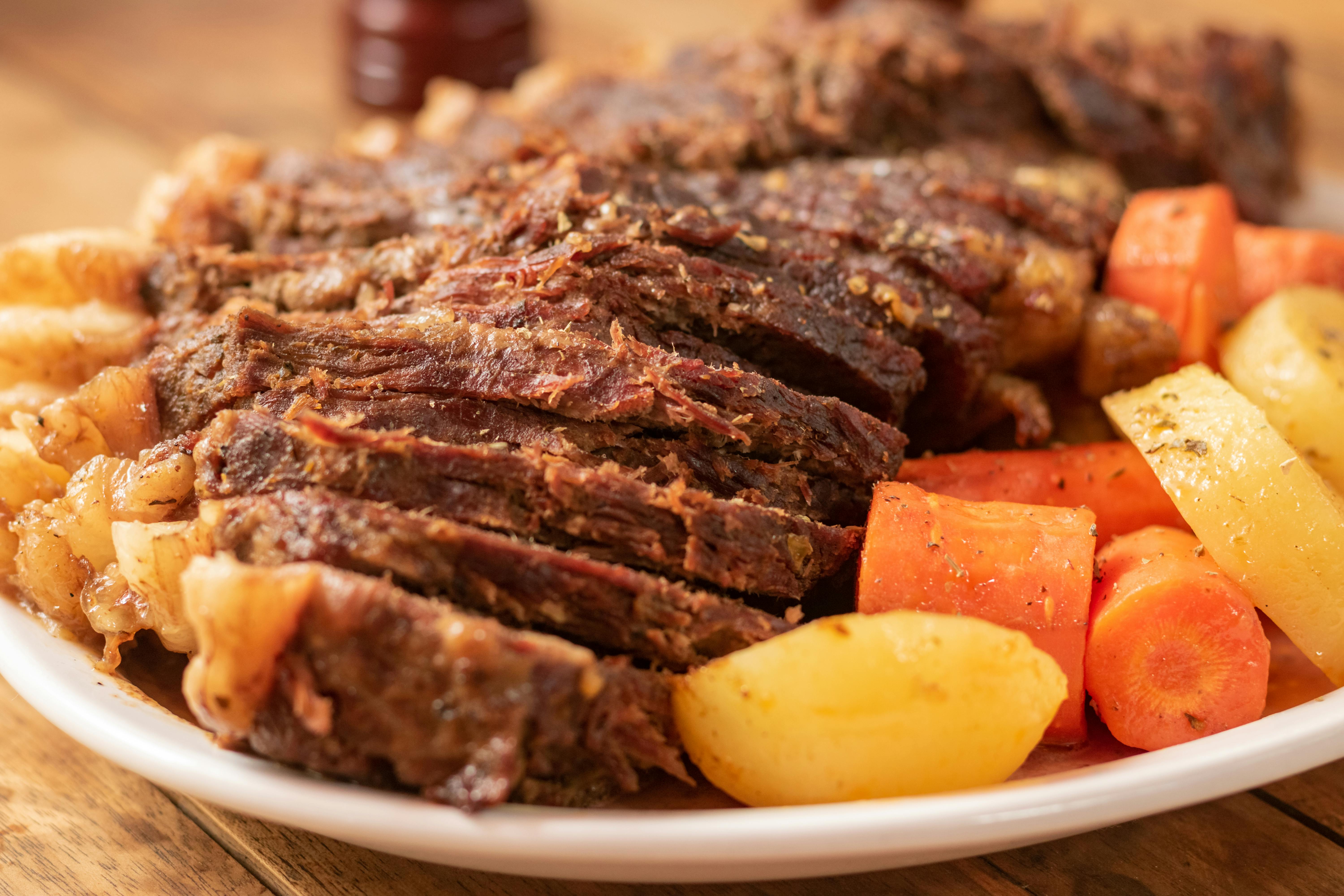 Slow-Cooked Pot Roast with Carrots and Potatoes